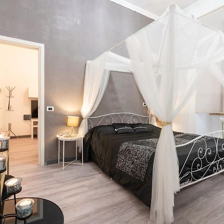 Cairoli 1 House G&B Colisee Рим Екстериор снимка