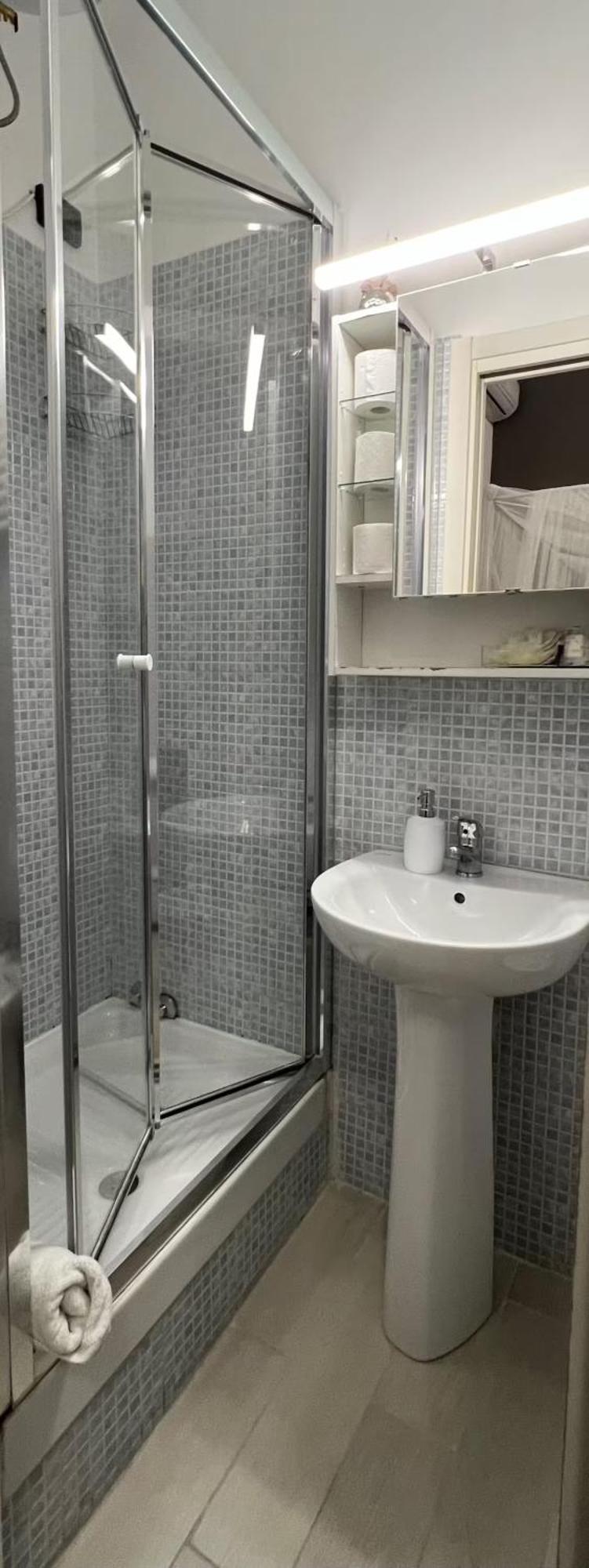 Cairoli 1 House G&B Colisee Рим Екстериор снимка